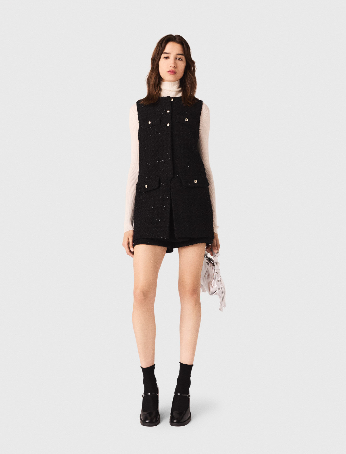 Mono de tweed con lentejillas