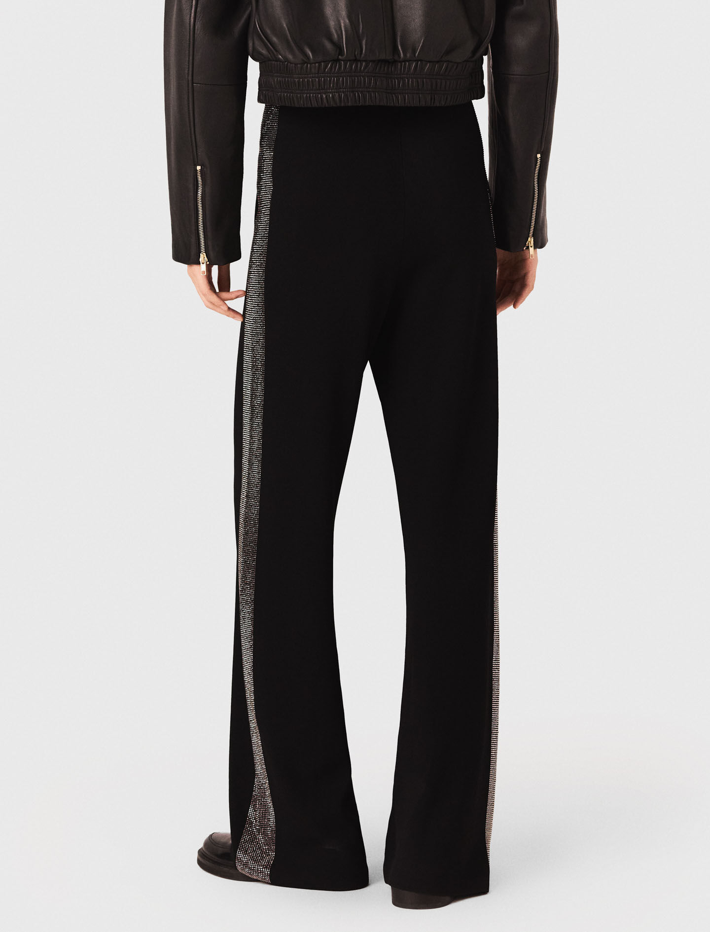 Pantalones con cinta de cristales