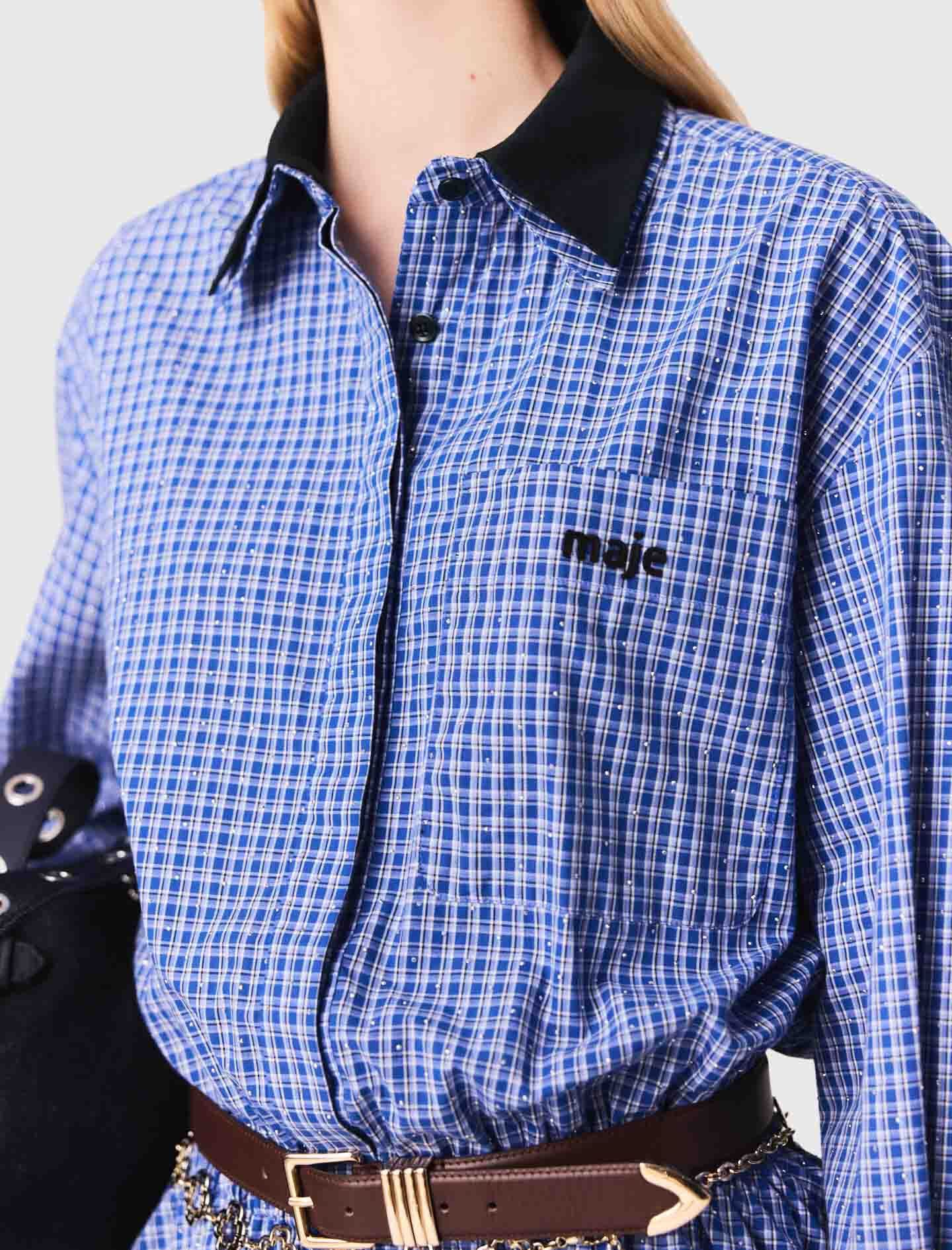Mono con cuello desmontable