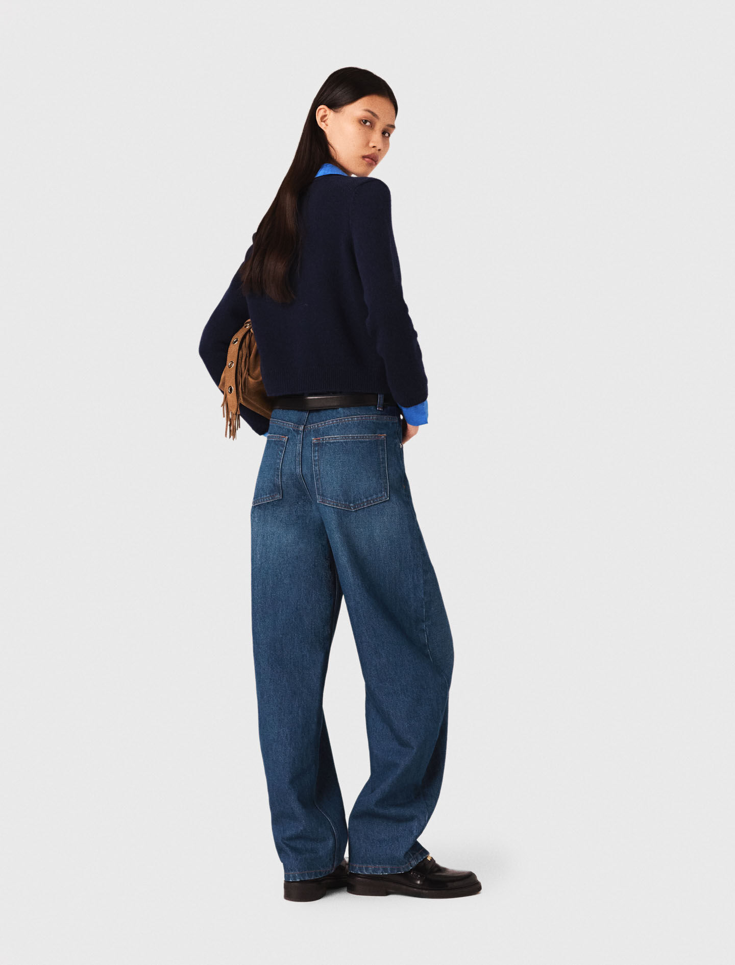 Pantalones vaqueros tipo globo con martingala