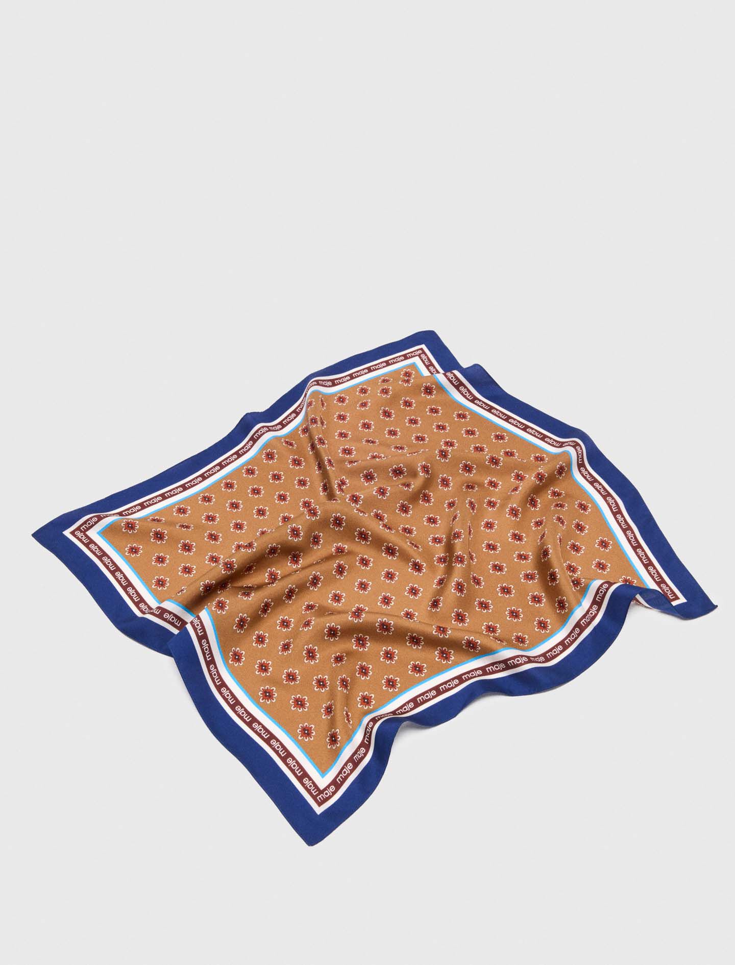Bandana con estampado floral