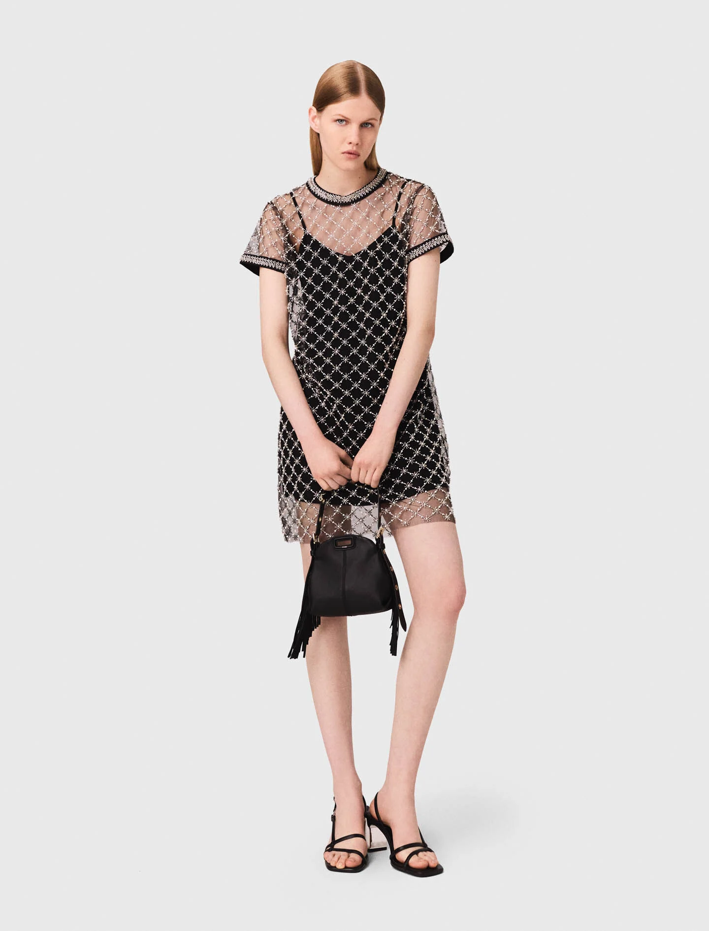 Vestido mini de tul con bordado