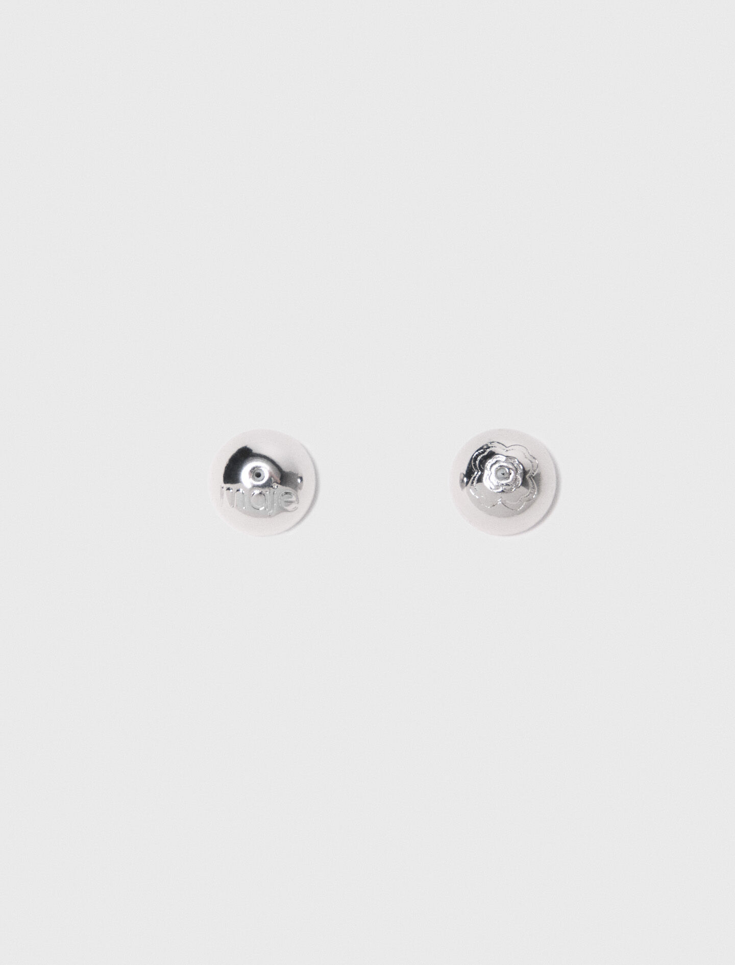 Auriculares con corazón de cristal