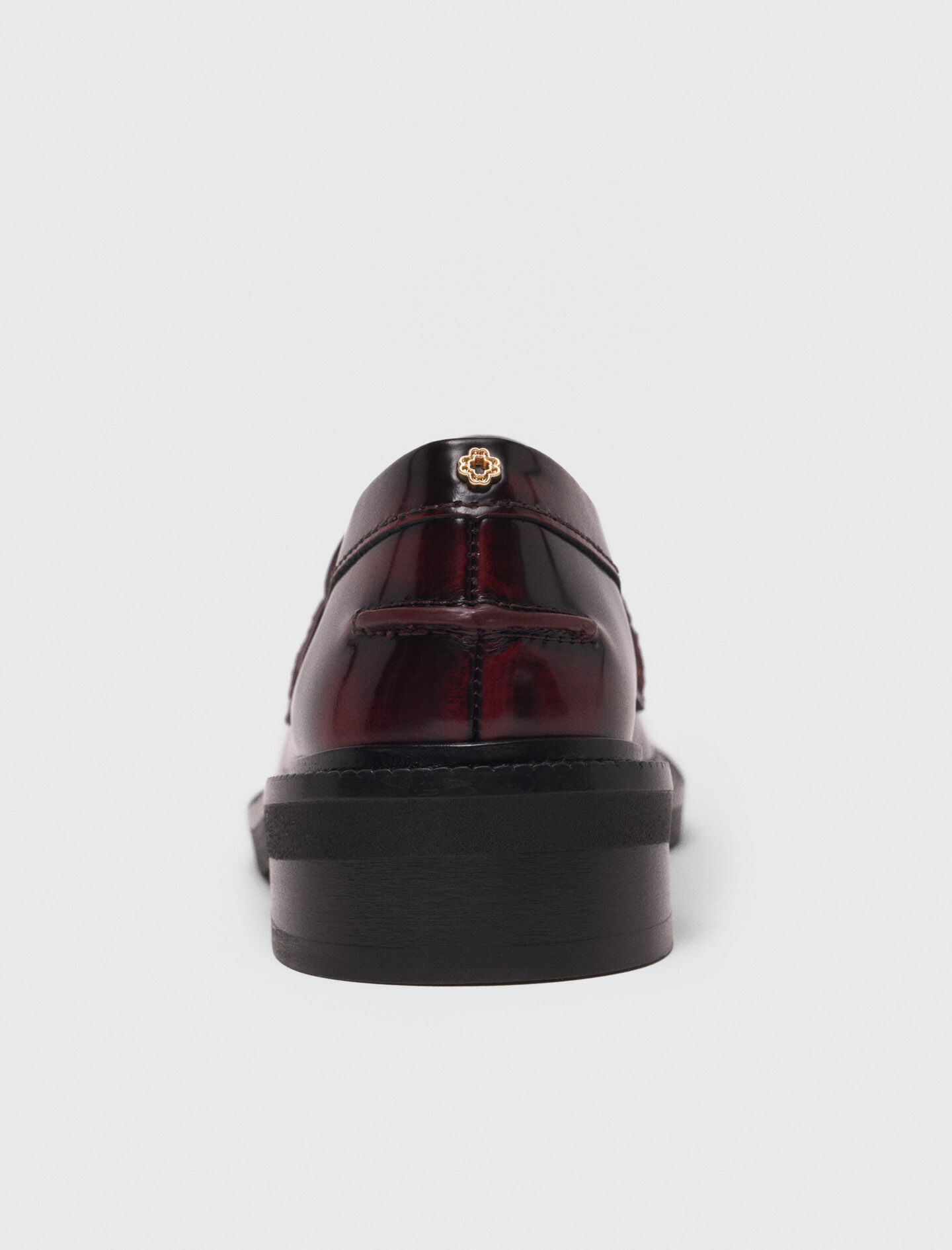 Zapatillas de cuero