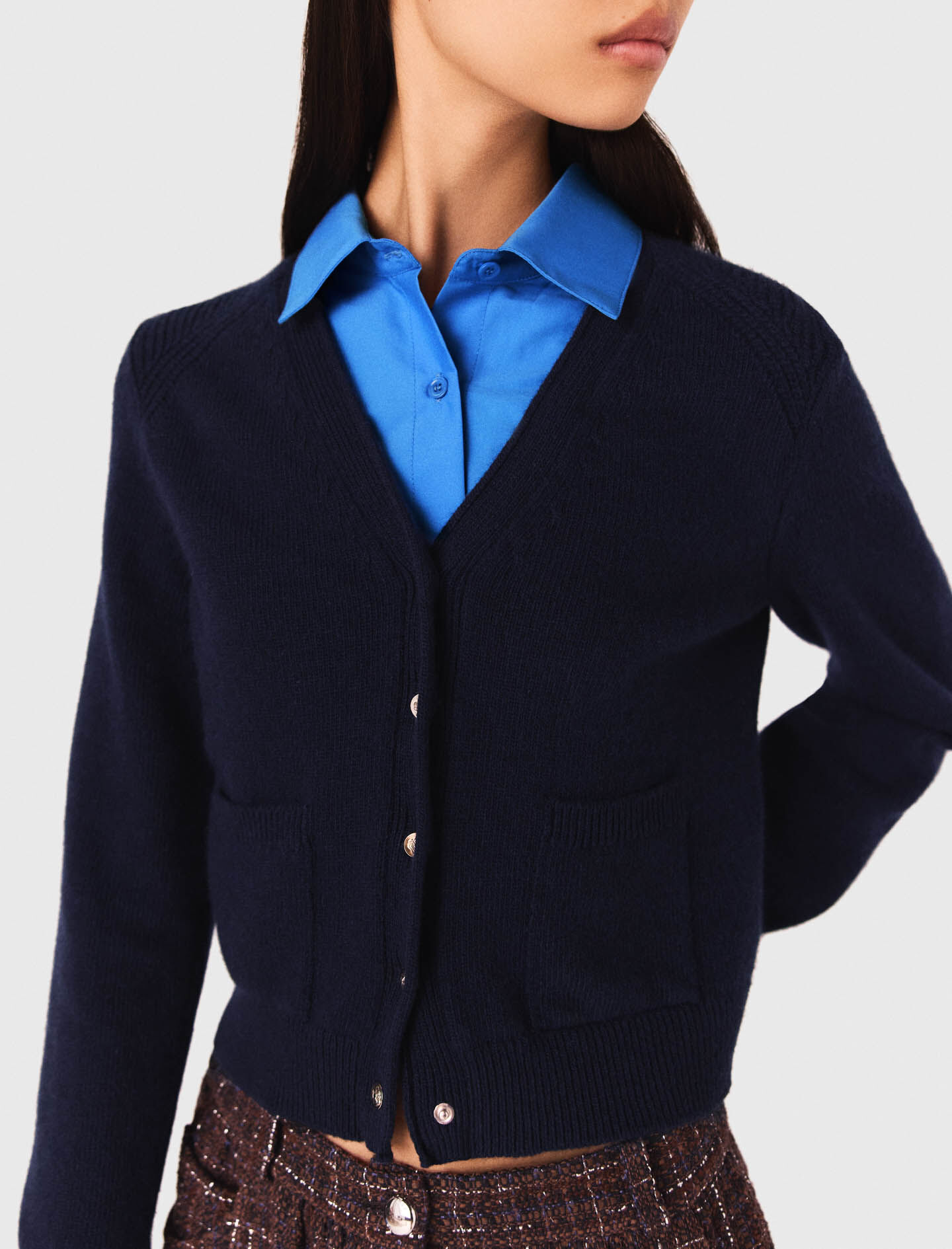 Cardigan con detalles desmontables