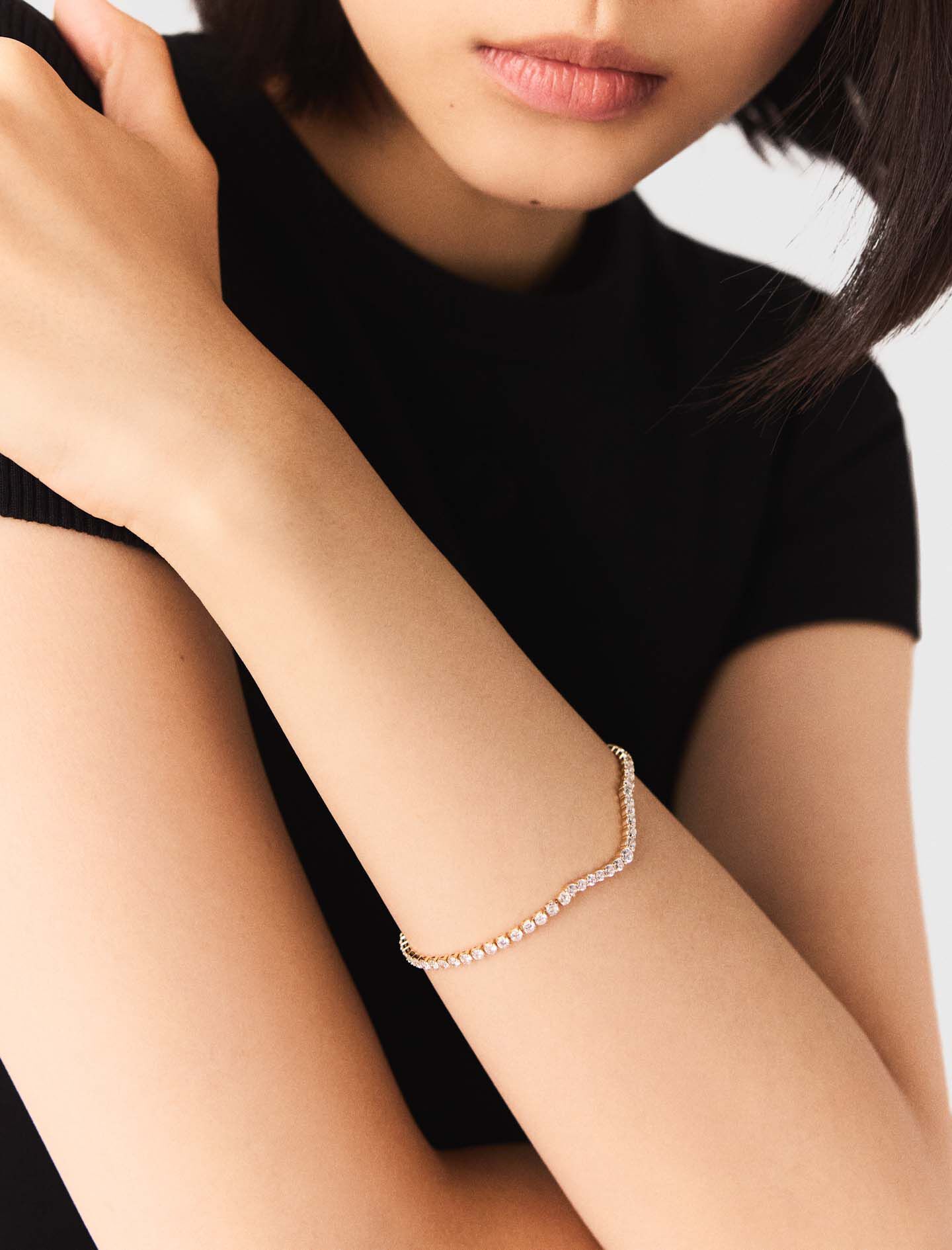 Pulsera de diamantes estilo cascada