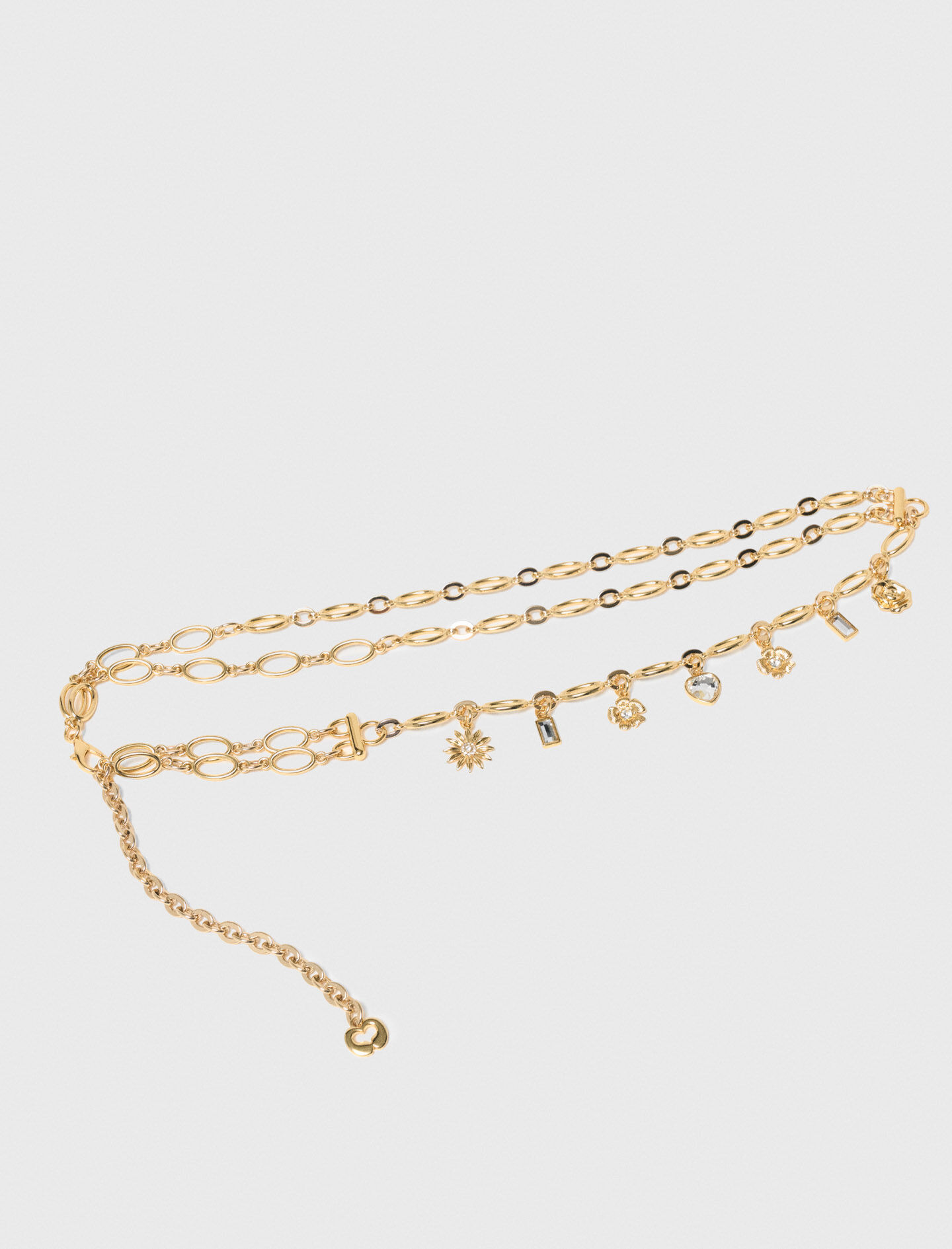 Cinturón de doble cadena con charms