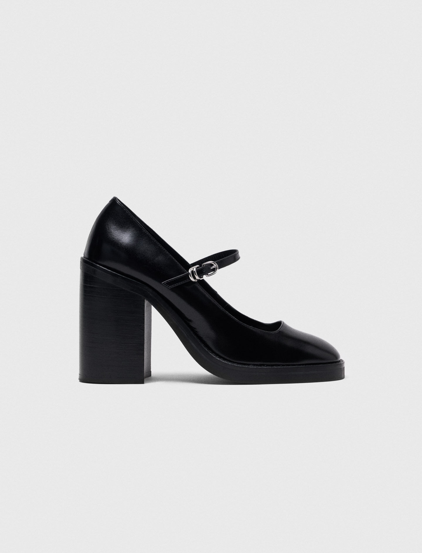 Mary Janes de cuero