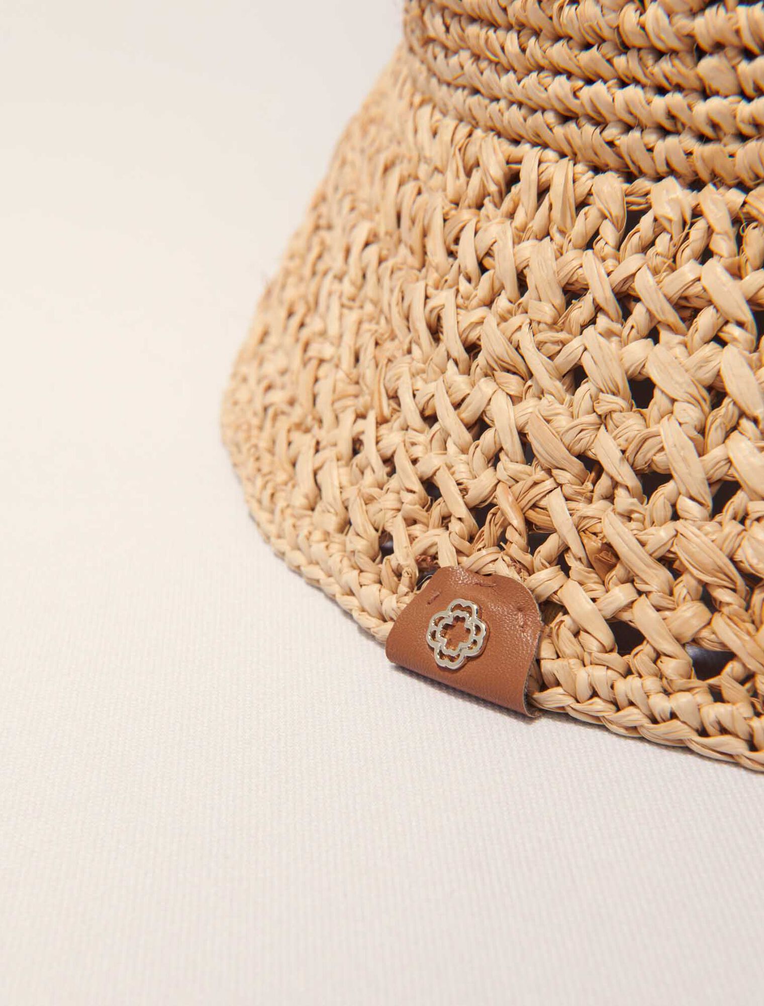 Sombrero de paja crochet
