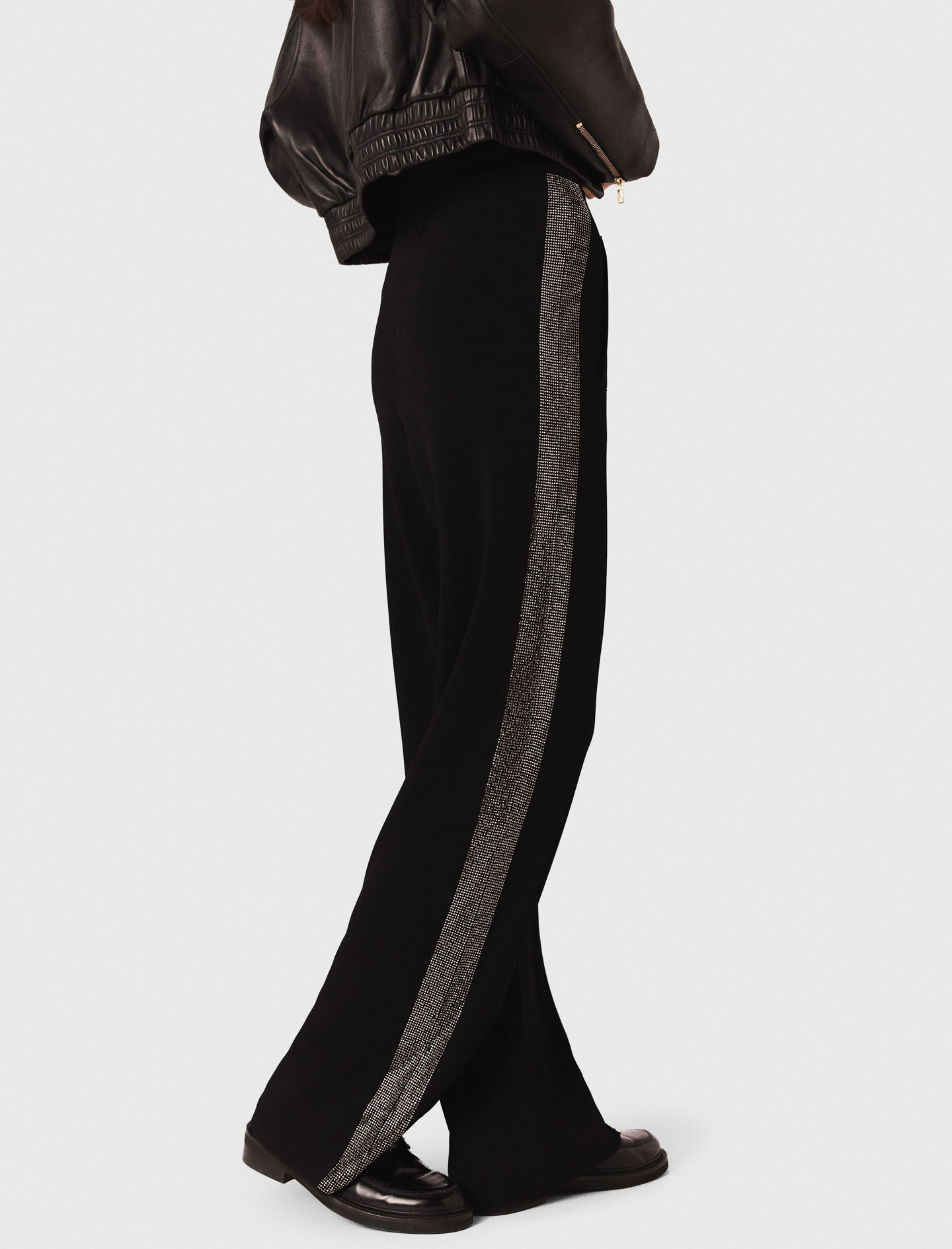 Pantalones con cinta de cristales
