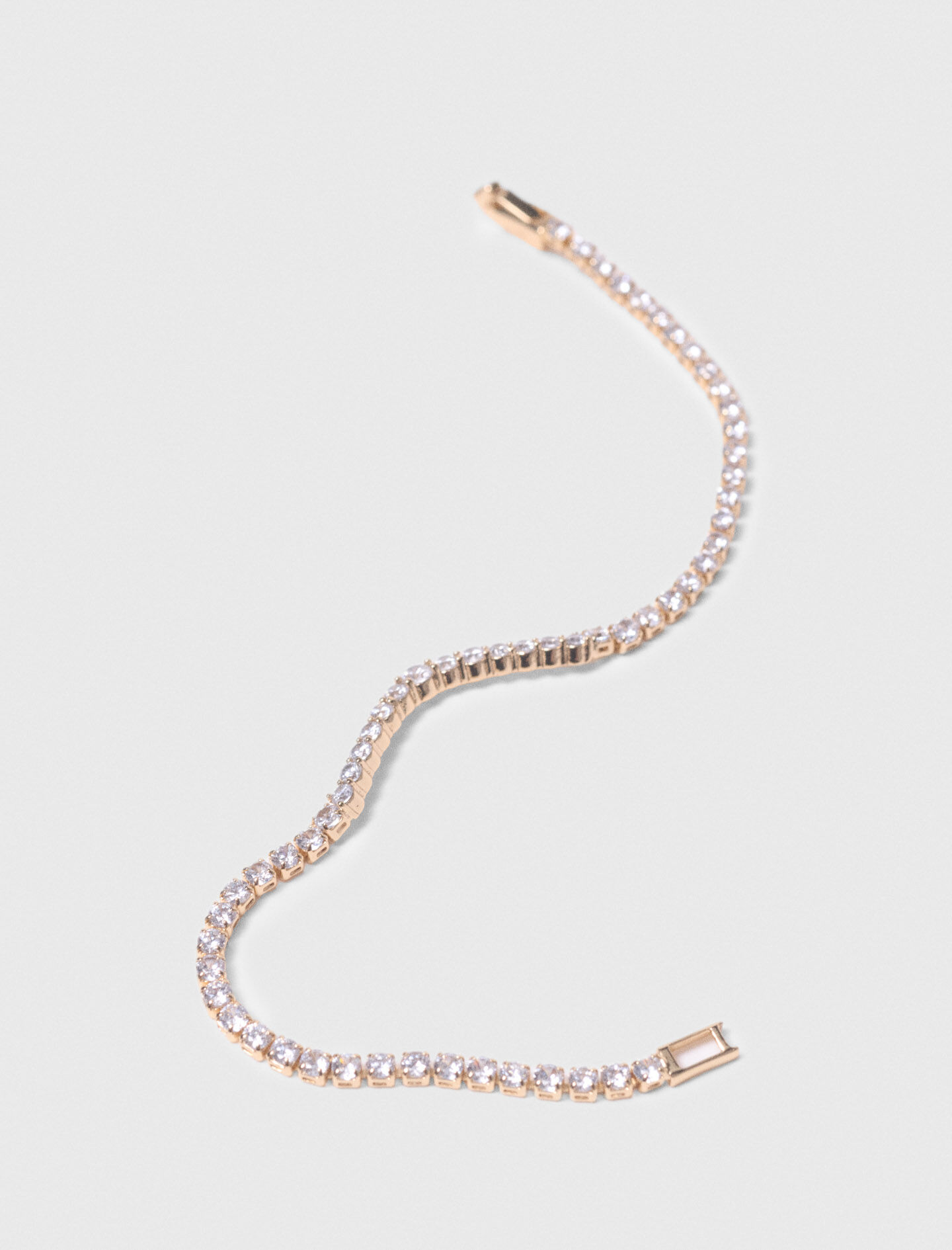 Pulsera de diamantes estilo cascada